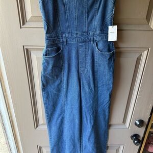 Denim Jumpsuit halter top 
Wide leg denim jumpsuit